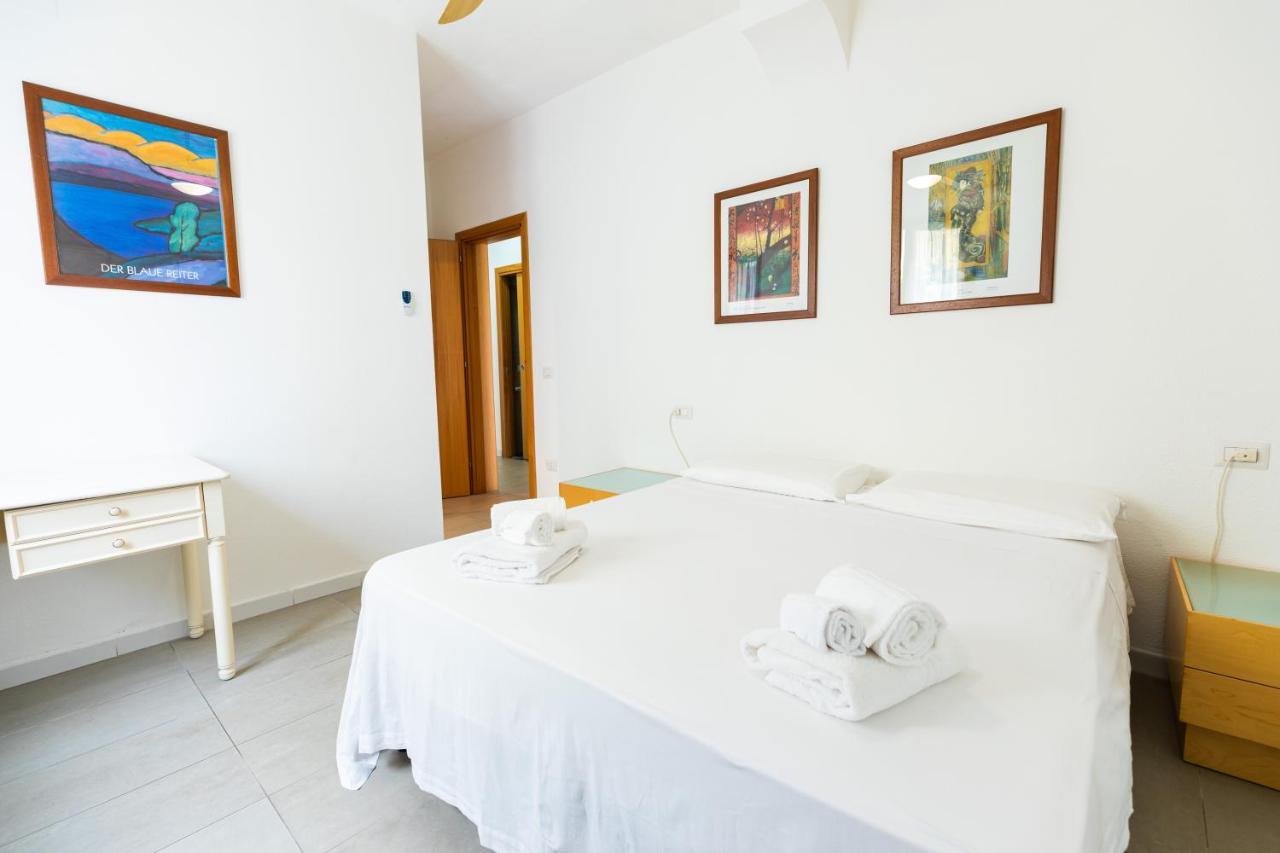 Theo'S Rooms Olbia Exterior photo